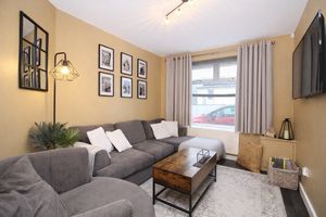 Lounge- click for photo gallery